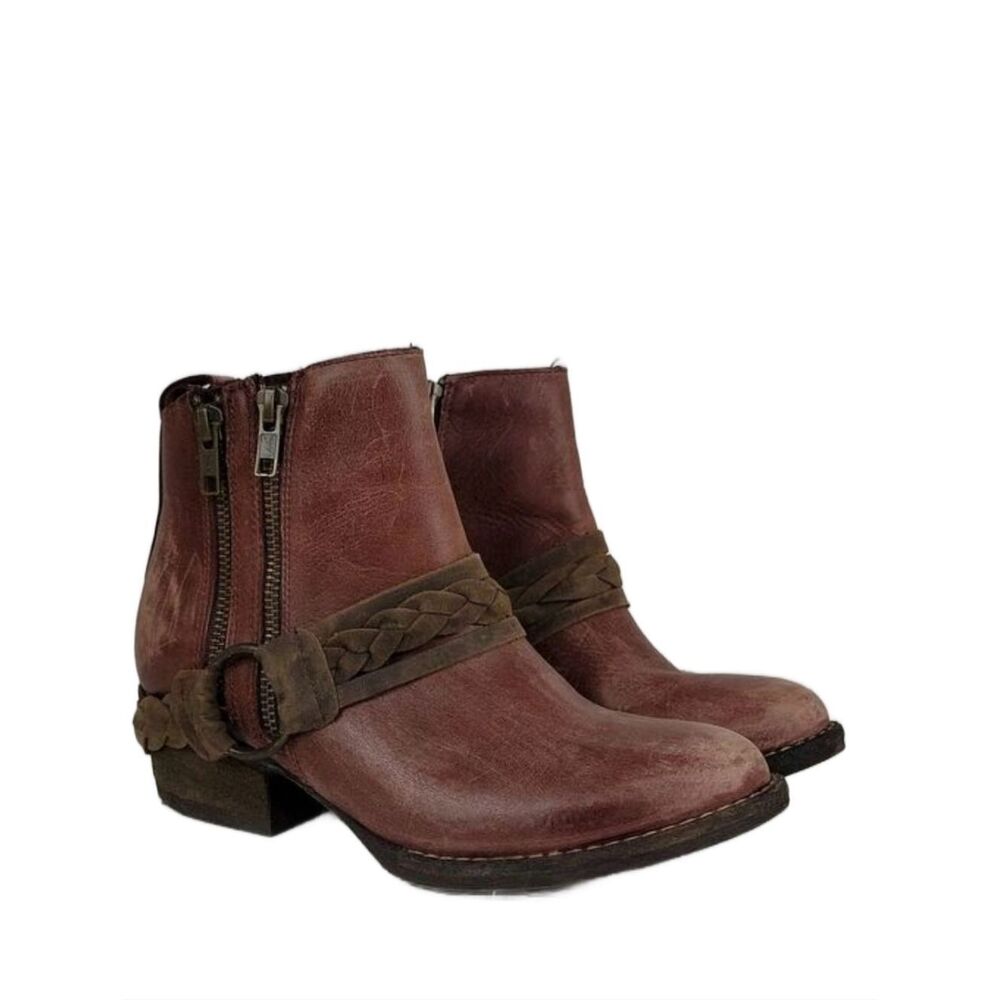 Very Volatile Yokel Leather‎ Women's Ankle   Boot